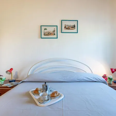 Locazione Turistica Casa Coppia 2 *