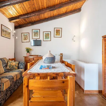 Locazione Turistica Casa Coppia 2